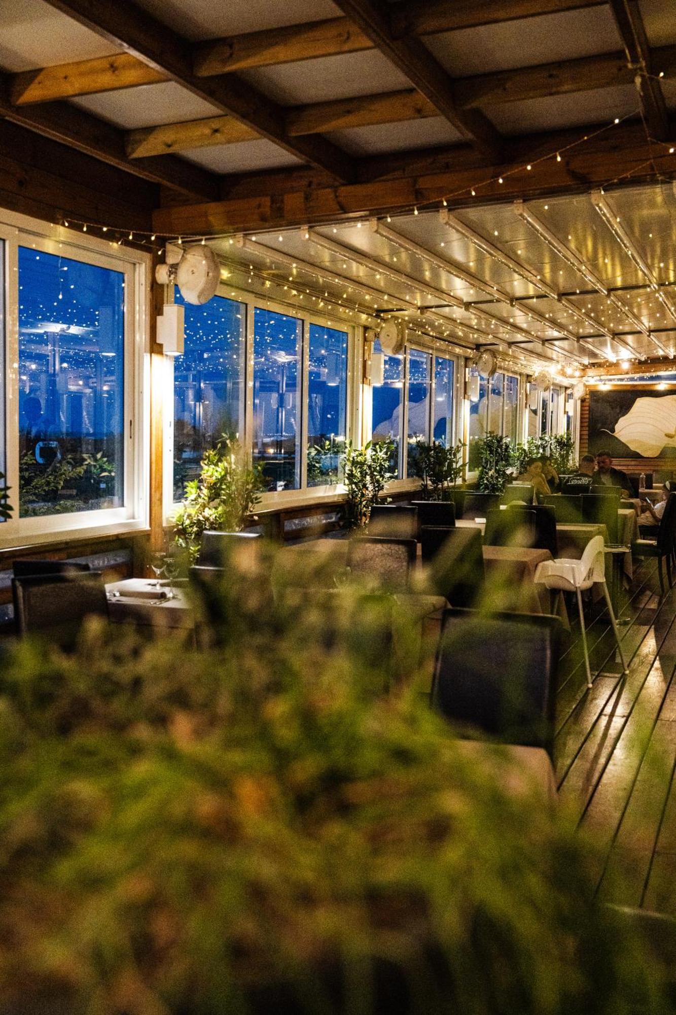Rouge Hotel International Милано Мартима Екстериор снимка