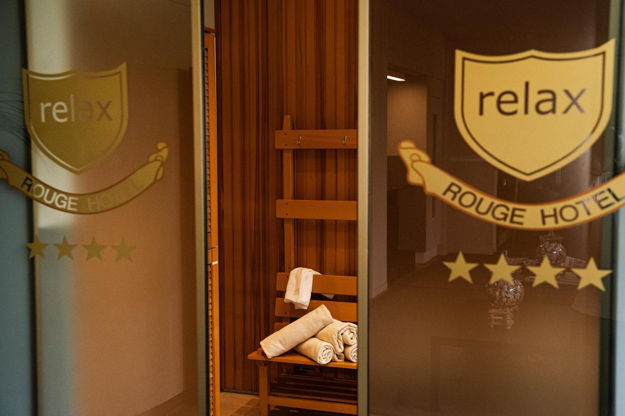 Rouge Hotel International Милано Мартима Екстериор снимка